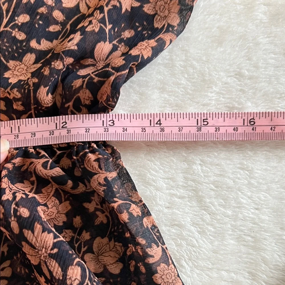 Lulu's She’s The Sweetest Black and Brown Floral Long Sleeve Sheer Blouse Size S - Picture 11 of 12